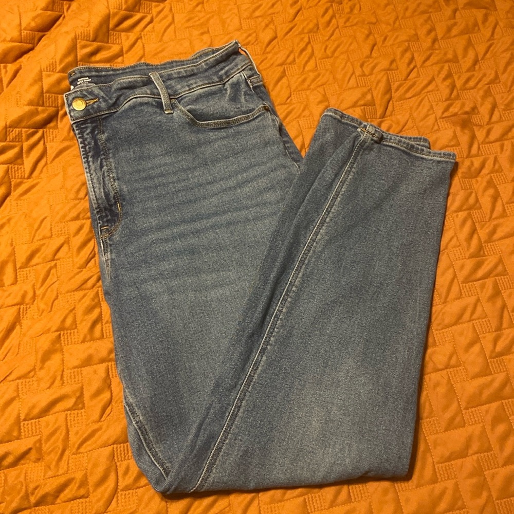 Old Navy Rockstar Skinnies